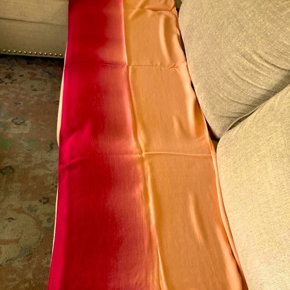 Elegant Ombre Scarf in Red and Orange - Picture 4 of 5